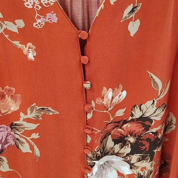 Torrid Harper Blouse Size 3X Dark Coral Floral 3/4 Sleeve Button Down - Picture 6 of 10